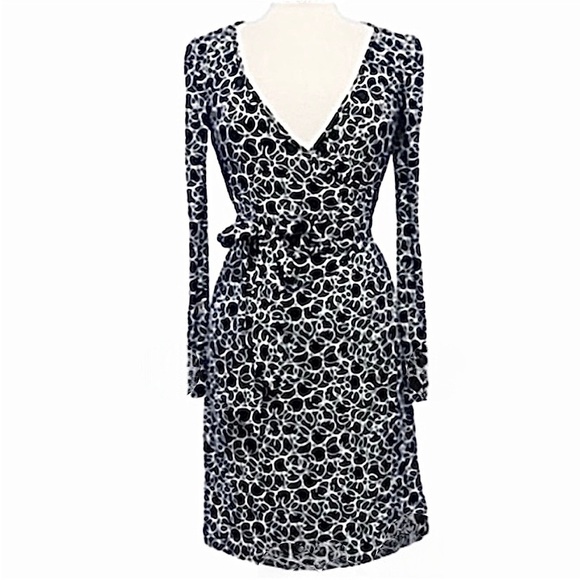 Belle Du Jour Wrap Dress - Picture 1 of 4
